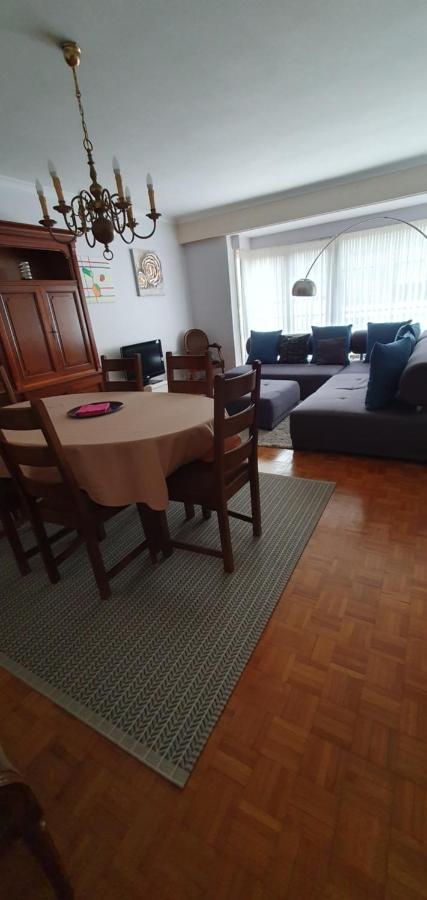 Cosy Apartment Near The Beach And City Center Остенде Екстериор снимка